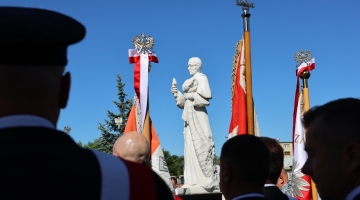 „Kochałeś czy nie?”. Kard. Krajewski do energetyków w Bełchatowie