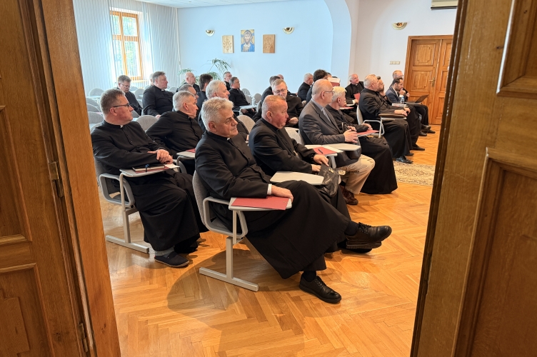 Ogłoszenie nowych dekanatów i wręczenie dekretów dziekanom - 2026