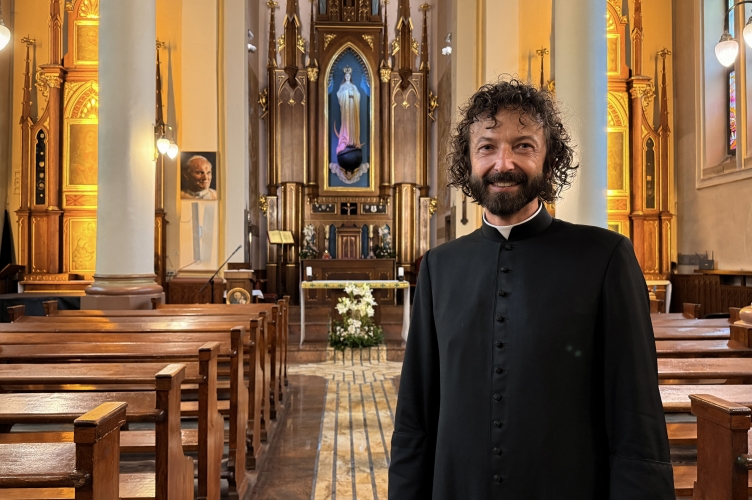 ks. dr Jacek Kacprzak: Idę tam, gdzie posyła mnie biskup! - wywiad z rektorem Kościoła Środowisk Twórczych w Łodzi
