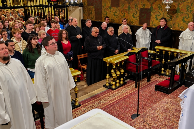 To jest pielgrzymka zaufania - Bracia z Taizé modlili się na Jasnej Górze przed spotkaniem młodych w Łodzi
