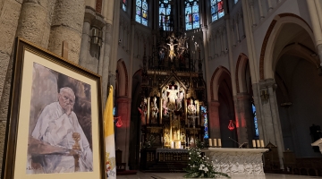Ks. dr Liszewski we wspomnienie św. Jana Pawła II: pozwólcie Chrystusowi mówić do człowieka!
